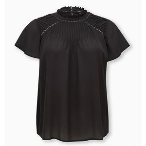 TORRID BLACK GEORGETTE PINTUCK & CROCHET INSET BLOUSE Size 5